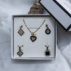 Jewelry set with charms