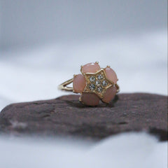  ring with pink stones